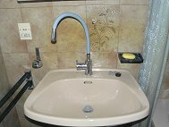 ArmaturBadklein.jpg (7788 Byte)