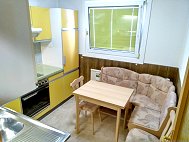 Kueche3klein.jpg (9445 Byte)