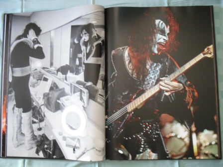 MonsterBuch12.jpg (81484 Byte)