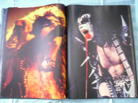 MonsterBuch20.jpg (77438 Byte)