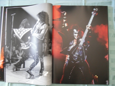 MonsterBuch7.jpg (78506 Byte)