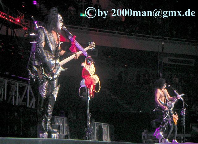 Tokyo2003Photo2.jpg (65590 Byte)